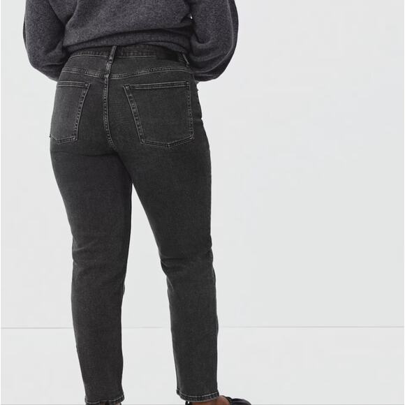 NEW Everlane The Curvy Cheeky Straight Leg Ankle Jean Washed Black - Picture 4 of 13